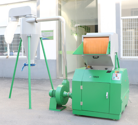 Terex Made Waste Recycling Grinding Hollow Container Plastic Crusher