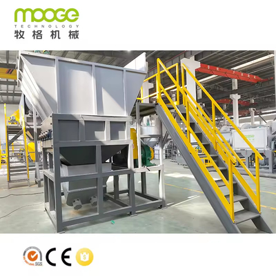 Waste Plastic Recycle Crushing Production Line PET Flakes Recycling Plant