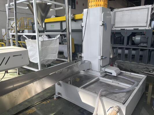 Plastic Recycling Single Screw Extruder Machine Granulator PP PE LDPE LLDPE Plastic Film Pelletizing Line With Laser Filter