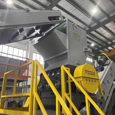 Industrial PP PE PET Plastic Bottle Crusher Machine High Capacity Waste Plastic Recycling Crusher