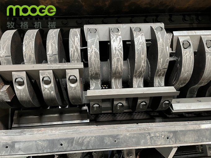 Fixed Blade 4 Waste Plastic Bottle Crusher For Recycling Online Support 7